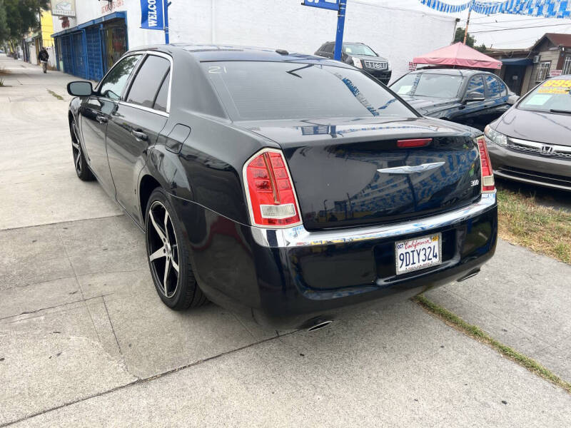 2013 Chrysler 300