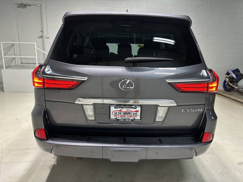 2016 Lexus LX 570