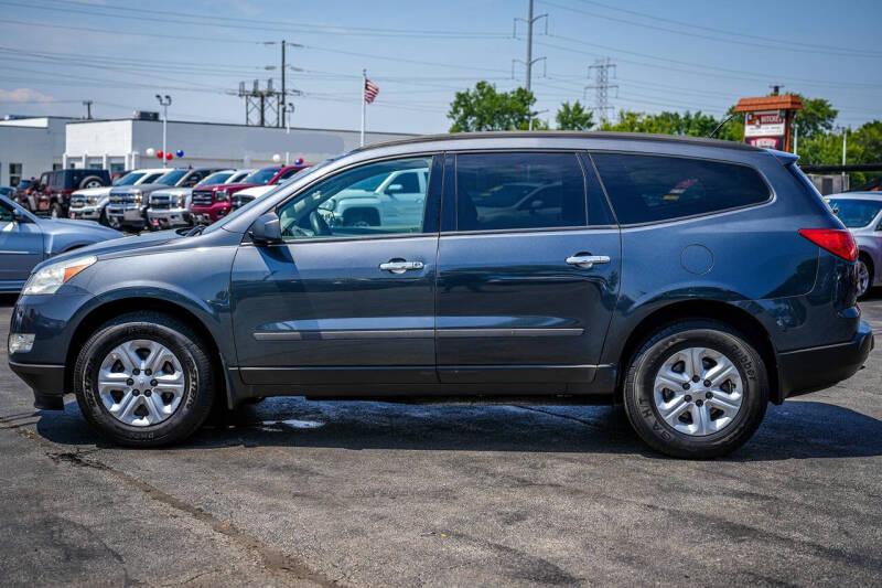 2011 Chevrolet Traverse LS