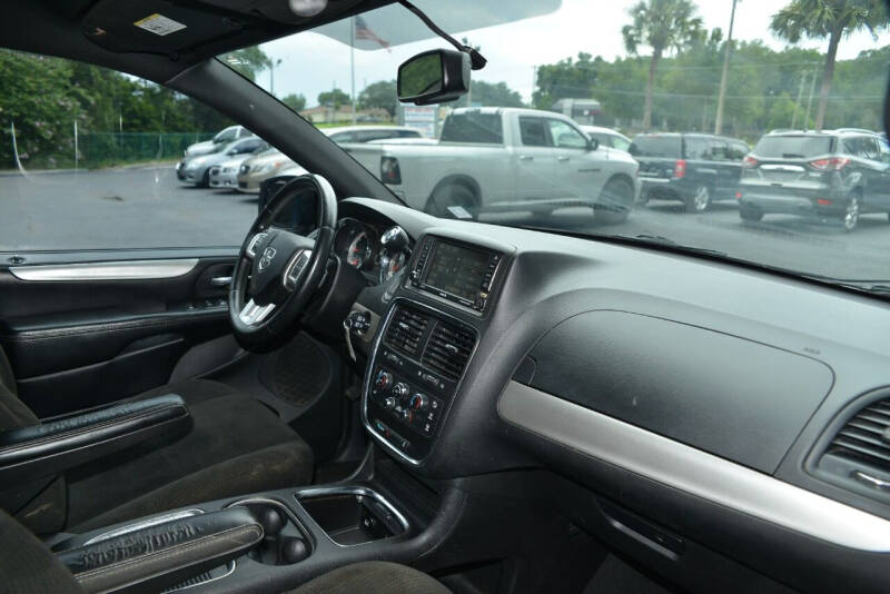 2015 Dodge Grand Caravan SXT