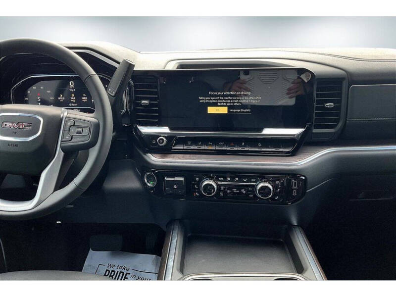 2025 GMC Sierra 3500HD