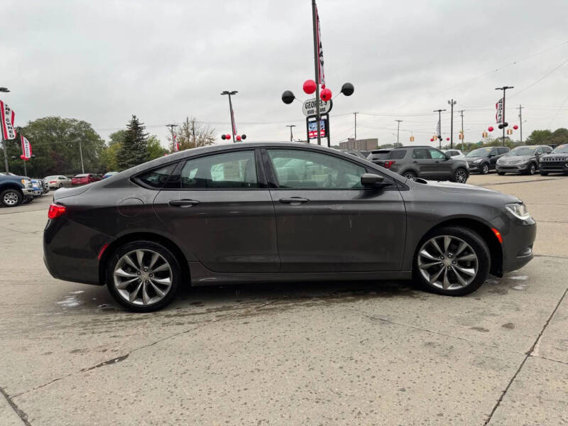2016 Chrysler 200 S