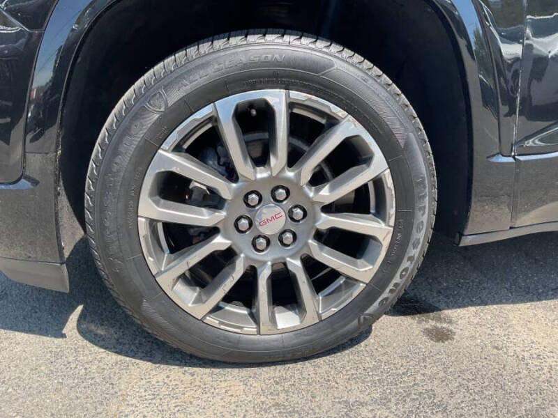 2021 GMC Acadia Denali