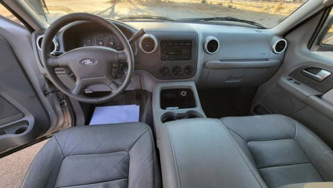 2004 Ford Expedition XLT