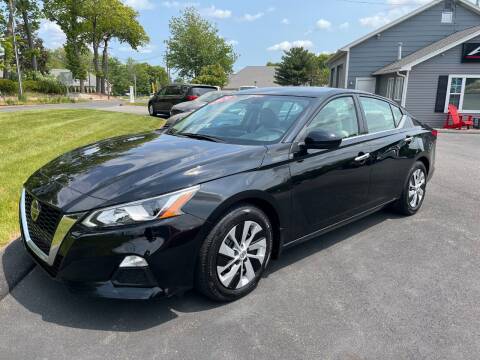 2020 Nissan Altima for sale at Auto Point Motors, Inc. in Feeding Hills MA