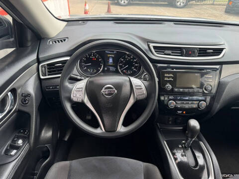 2015 Nissan Rogue SV