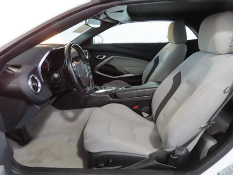 2023 Chevrolet Camaro LT