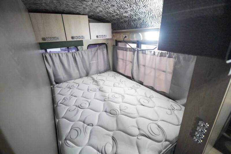 2012 IC Bus CE Series