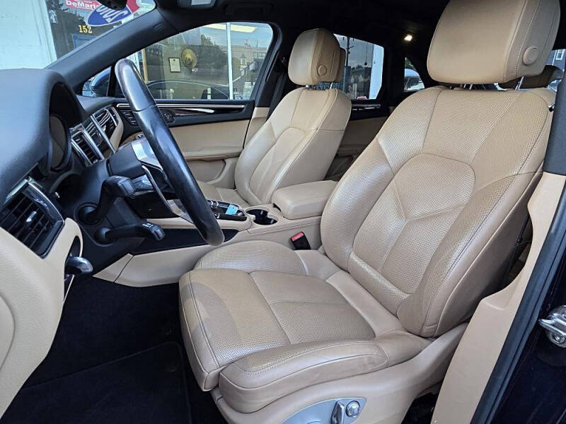 2018 Porsche Macan S