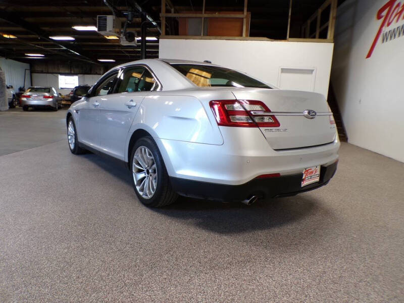 2017 Ford Taurus Limited