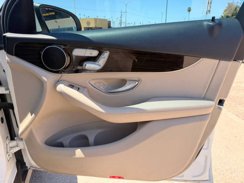 2018 Mercedes-Benz GLC GLC 300