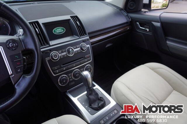 2015 Land Rover LR2 HSE LUX