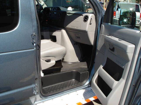 2014 Ford E-Series E-350 SD