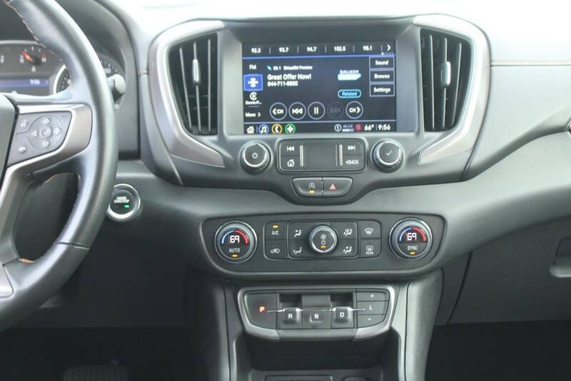 2023 GMC Terrain AT4