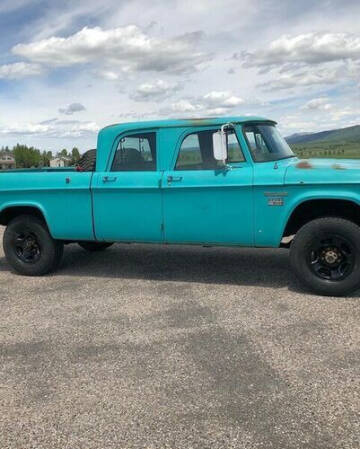 1970 Dodge Power Wagon