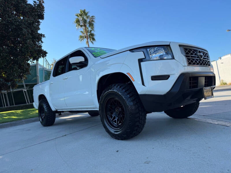 2022 Nissan Frontier S