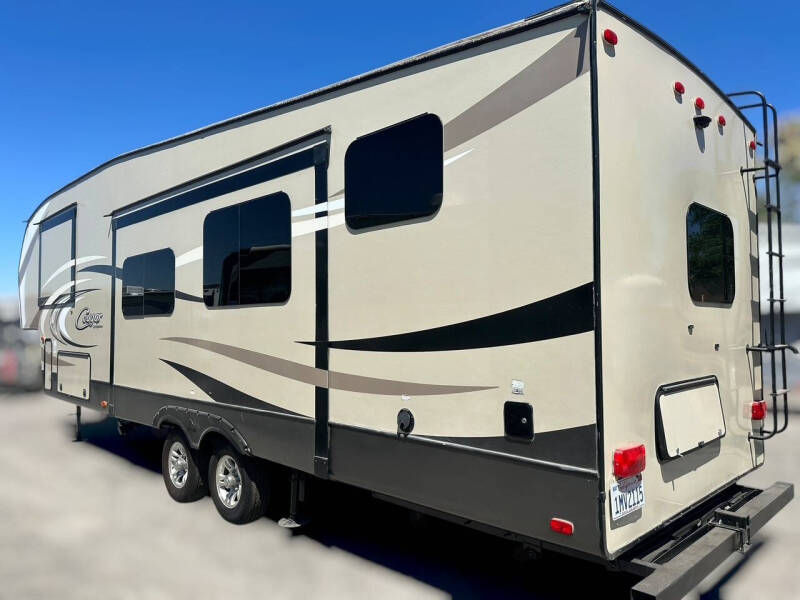 2017 Keystone RV COUGAR 284RDBWE