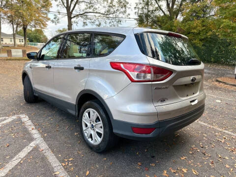 2016 Ford Escape S