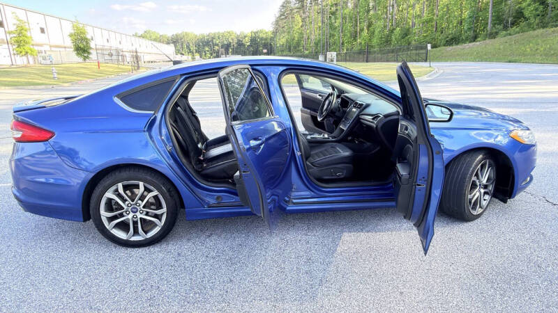 2017 Ford Fusion SE