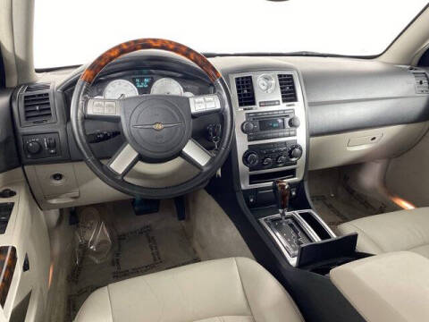 2005 Chrysler 300 C