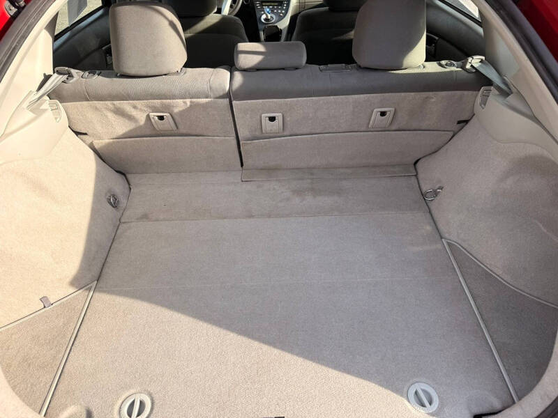 2011 Toyota Prius Two
