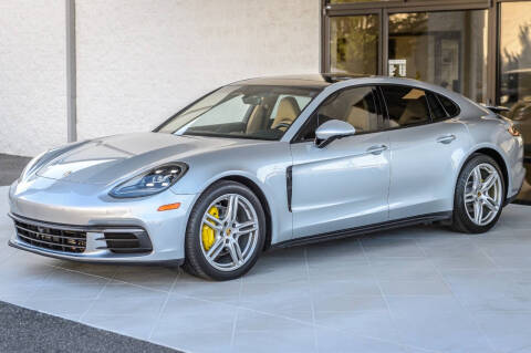 2018 Porsche Panamera