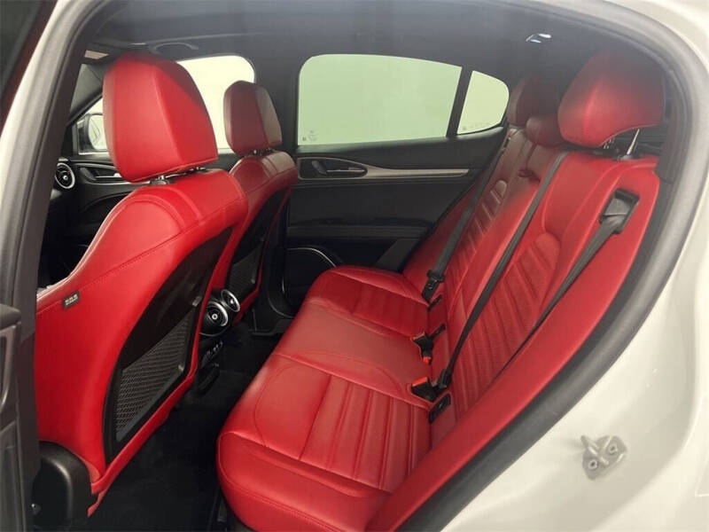 2022 Alfa Romeo Stelvio Ti