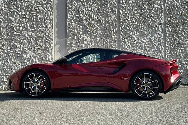 2025 Lotus Emira V6 Base