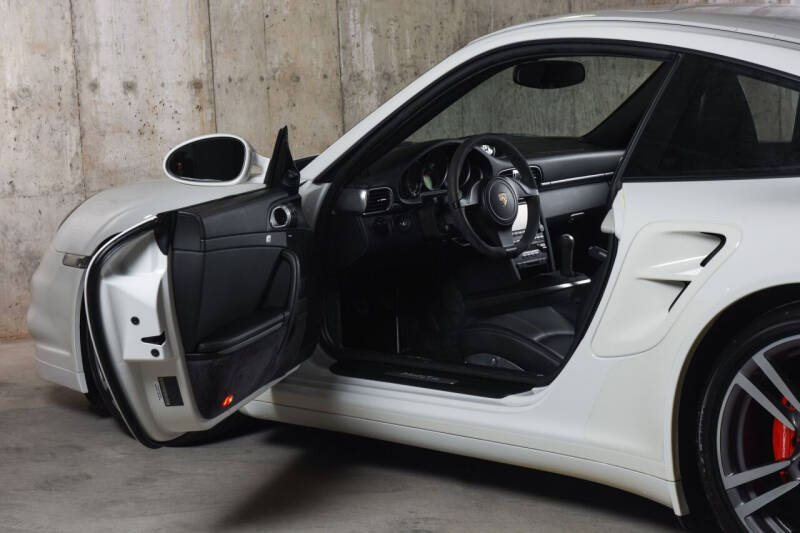 2011 Porsche 911 Turbo