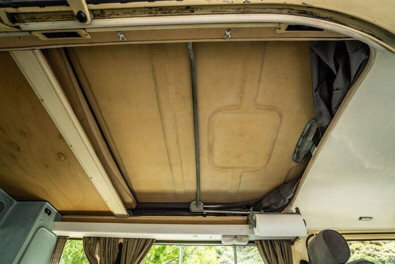 1982 Volkswagen Vanagon Camper