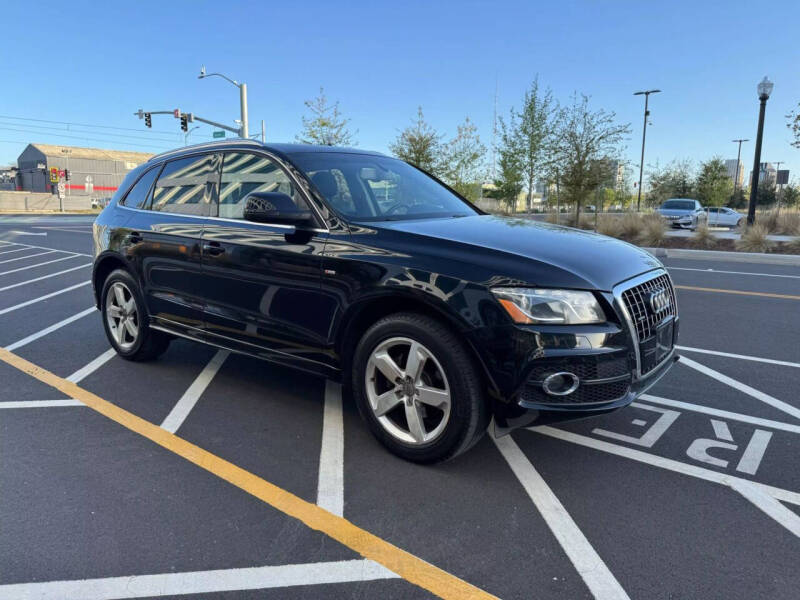 2012 Audi Q5 3.2 quattro Premium Plus