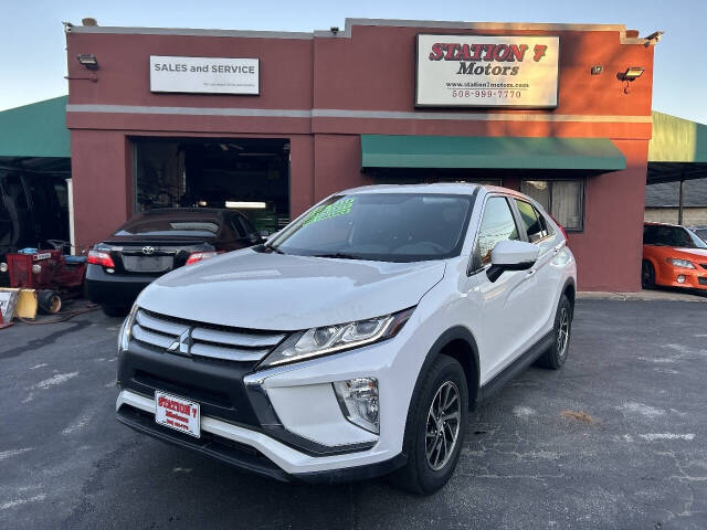 2020 Mitsubishi Eclipse Cross ES's photo