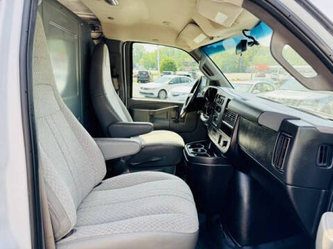 2020 Chevrolet Express 2500