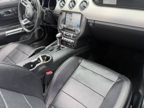 2017 Ford Mustang EcoBoost Premium