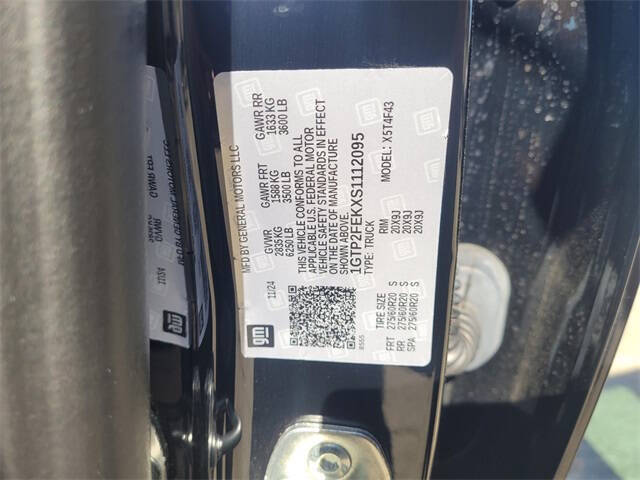 2025 GMC Canyon Denali