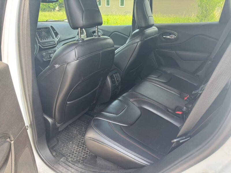 2019 Jeep Cherokee Trailhawk