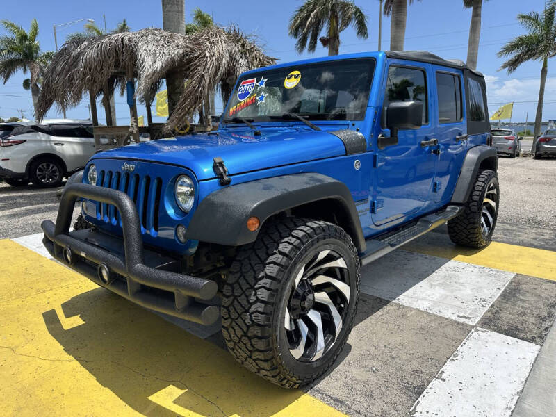 2016 Jeep Wrangler Unlimited Sport S's photo