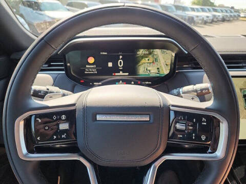 2025 Land Rover Range Rover Sport P360 SE