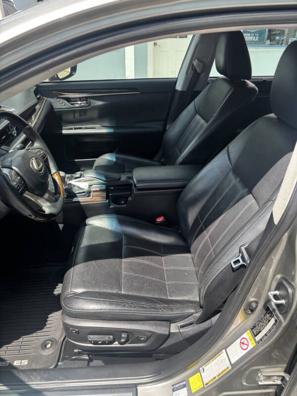 2016 Lexus ES 350