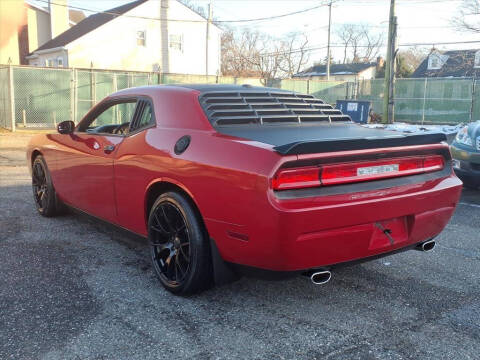 2012 Dodge Challenger SXT