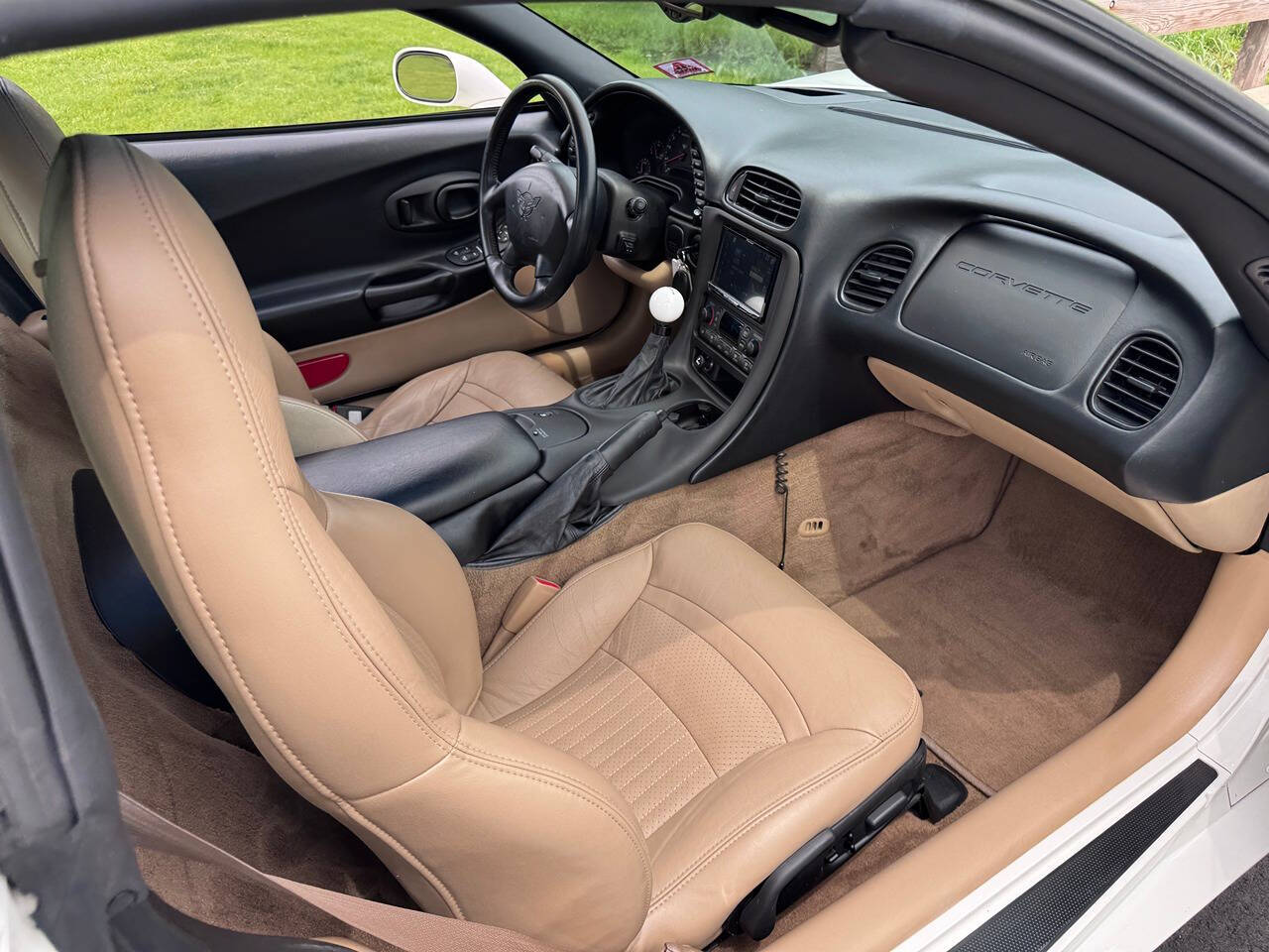 2001 Chevrolet Corvette 37