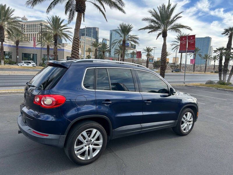 2011 Volkswagen Tiguan SE