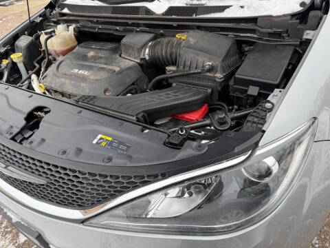 2018 Chrysler Pacifica Touring L