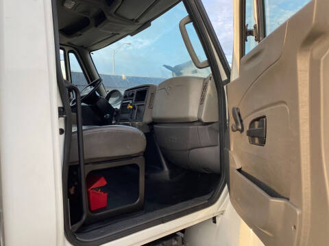 2019 International DuraStar 4300