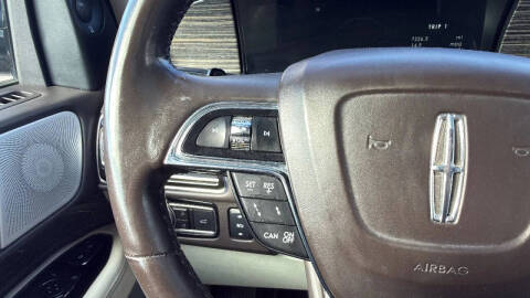 2018 Lincoln Navigator Black Label