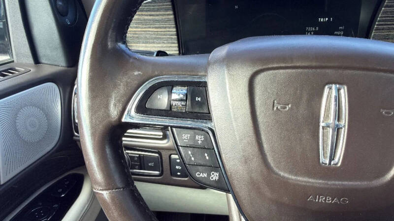 2018 Lincoln Navigator Black Label