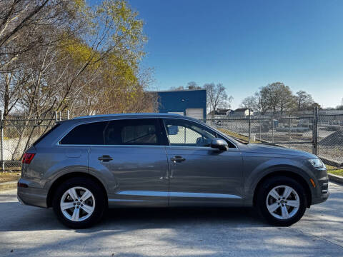 2017 Audi Q7 2.0T quattro Premium Plus