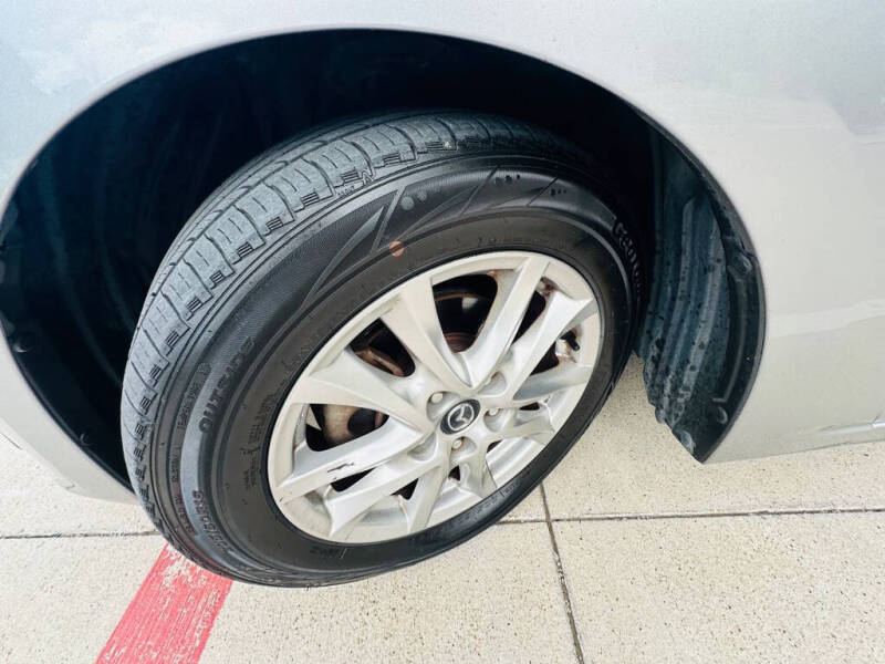 2015 Mazda MAZDA3 i Touring