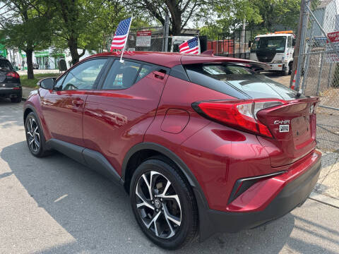 2018 Toyota C-HR XLE Premium