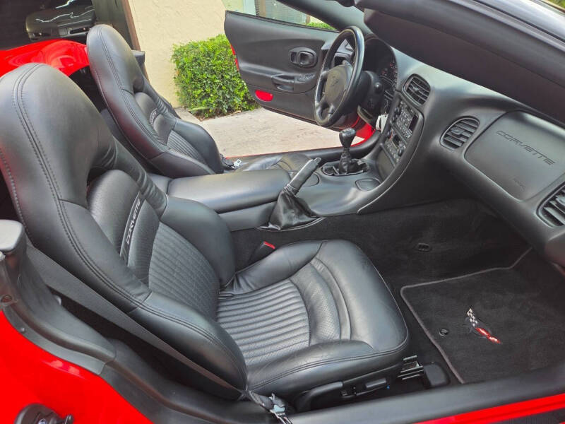 2004 Chevrolet Corvette